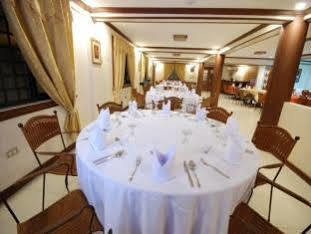 La Roca Veranda Suites & Restaurant Legazpi Zewnętrze zdjęcie